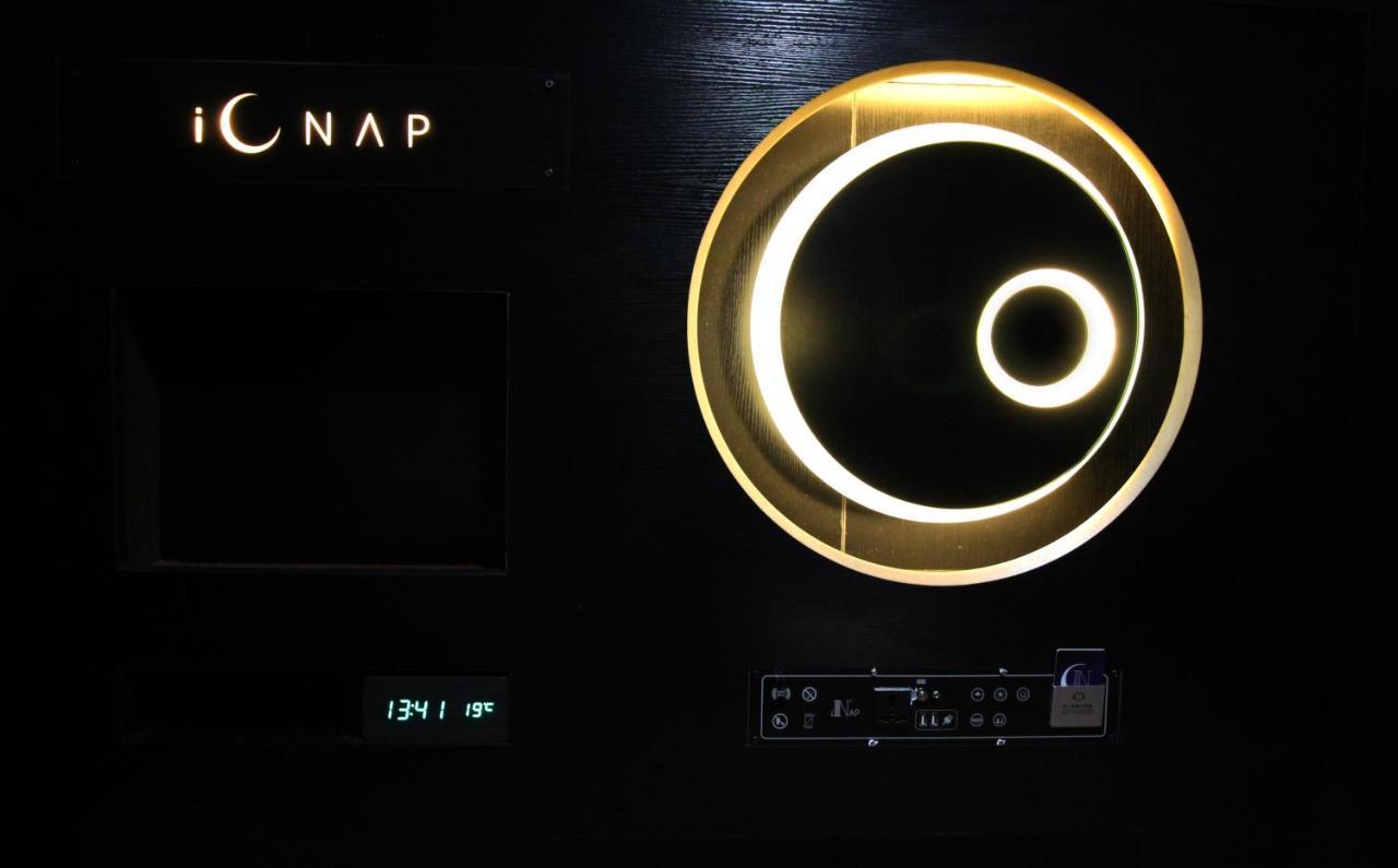 Hotel kapsul Nap Hella